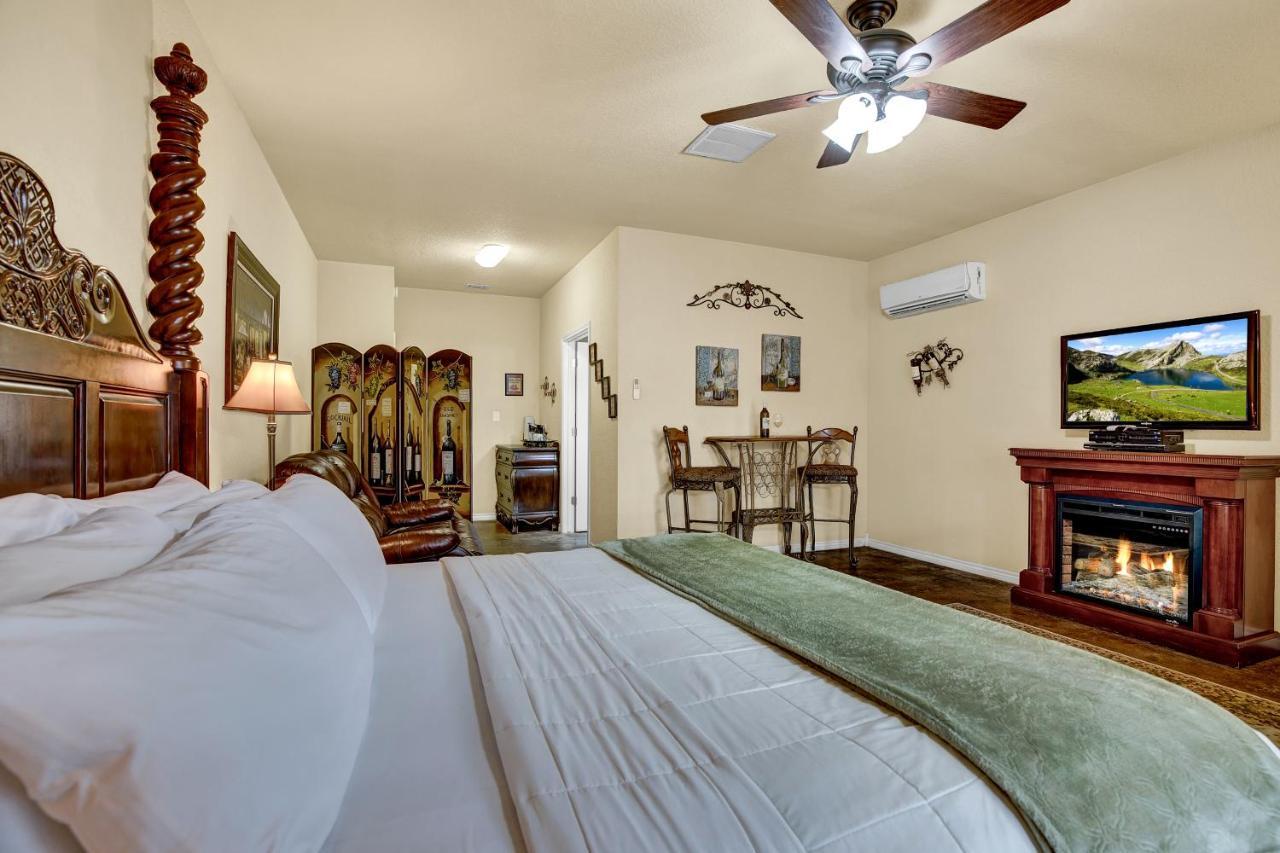 Romantic Oasis With Hot Tub Near Fred And Wineries! فريدريكسبيرغ المظهر الخارجي الصورة